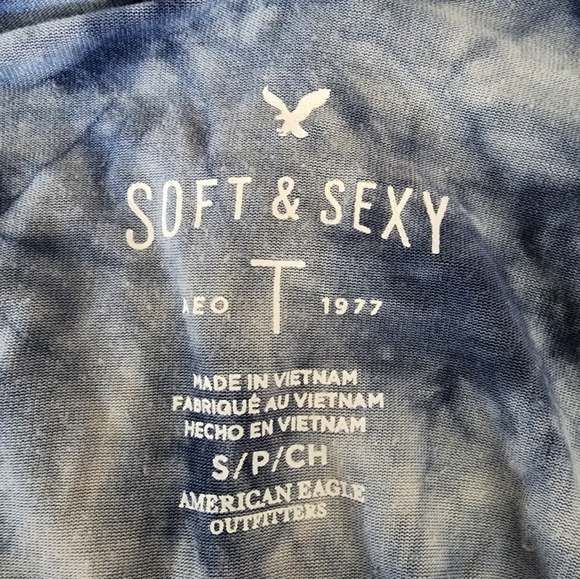 AMERICAN EAGLE | Cold Shoulder Soft & Sexy Tank/Tee - Picture 8 of 8